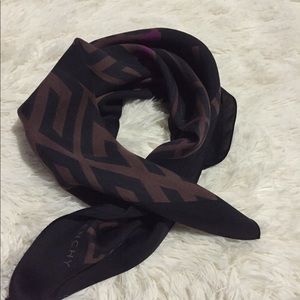 GIVENCHY SCARF